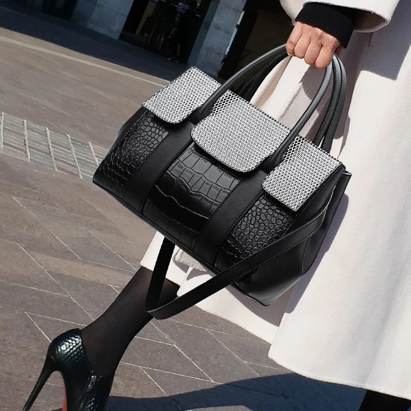 

Модные Сумки из натуральной кожи, новинка 2020, дамская сумка на одно плечо, сумка-мессенджер, вместительная сумка, роскошная качественная жен...