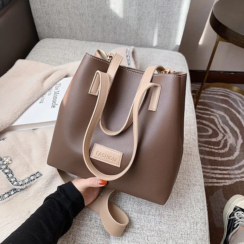 

Vintage Pu Leather Tote Shoulder Bags For Women 2021 New Large Capacity Handbags Travel Luxury Hand Bag Female Crossbody Bag