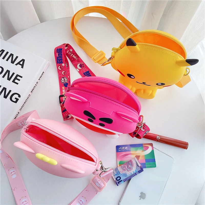 С модным животным Стиль сумки с цветочной вышивкой героями мультфильмов