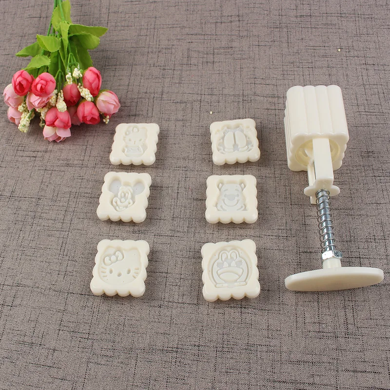 7 шт. штампы 50 г квадратная Милая мультяшная луна торт форма ручное давление