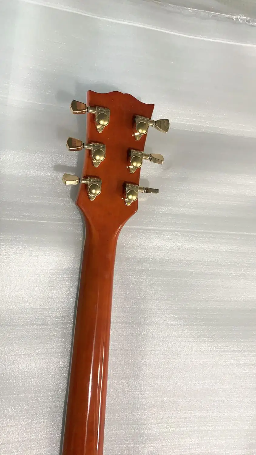Wholesale Guitar semi-hollow jazz electric guitar F holes gold hardware one piece pickups in sunburst 20200106 | Спорт и развлечения