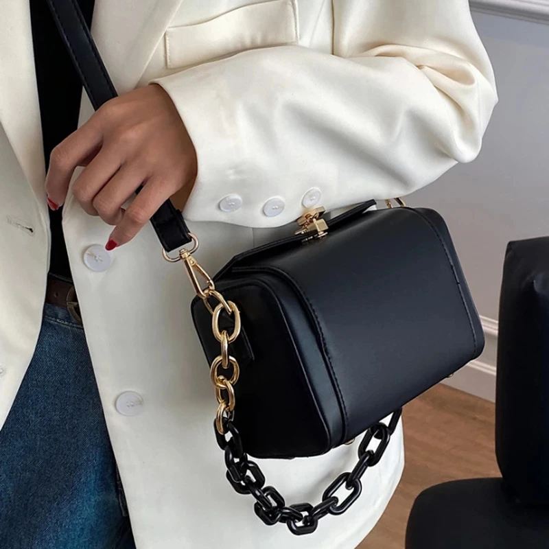 

Luxury Chain Women Handbag Solid Color Square Tote Bag High Quality Pu Leather Women's Designer Handbag Vintage Shoulder Bag