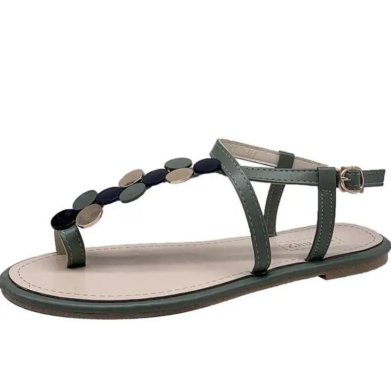 

Sandals Women 2021 Summer Metal Decoration Flat Sandals Buckle Strap Clip Toe Women's Slippers Beach Shoes Leisure Flip Flops