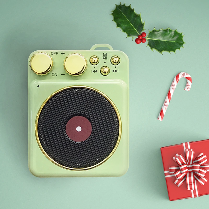 

2021 Nostalgia Car Bluetooth Small Speaker FM Bluetooth V5.0 Wireless MP3 Player High Volume Classic Style Subwoofer