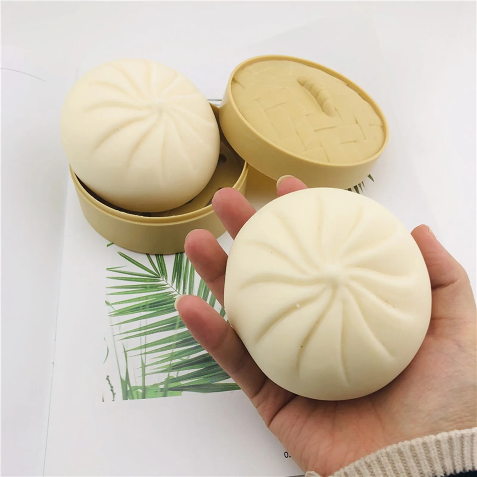 

Squeeze Toy Simulation Big Egg Bun Package Squishies Relieve Pressure Ball Toy Novelty Toy Slow Jumping Decompression Food gifts