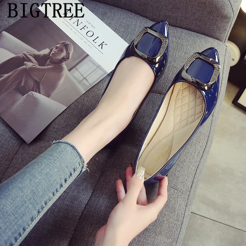 Блестящие туфли Туфли на плоской подошве со стразами Женские Черные