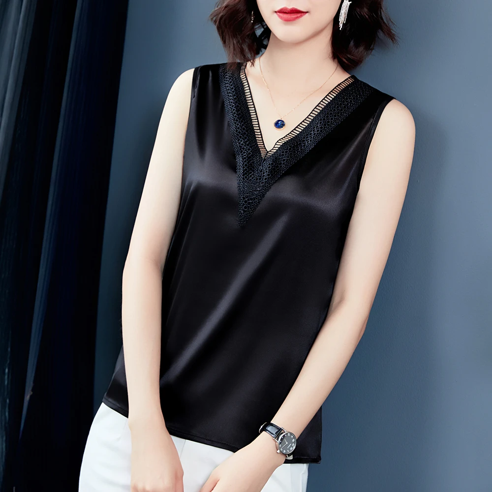 Korean Fashion Silk Tank Top Women Satin Office Lady Tank Top Sleeveless Lace Women Tops Loose Clothing for Women