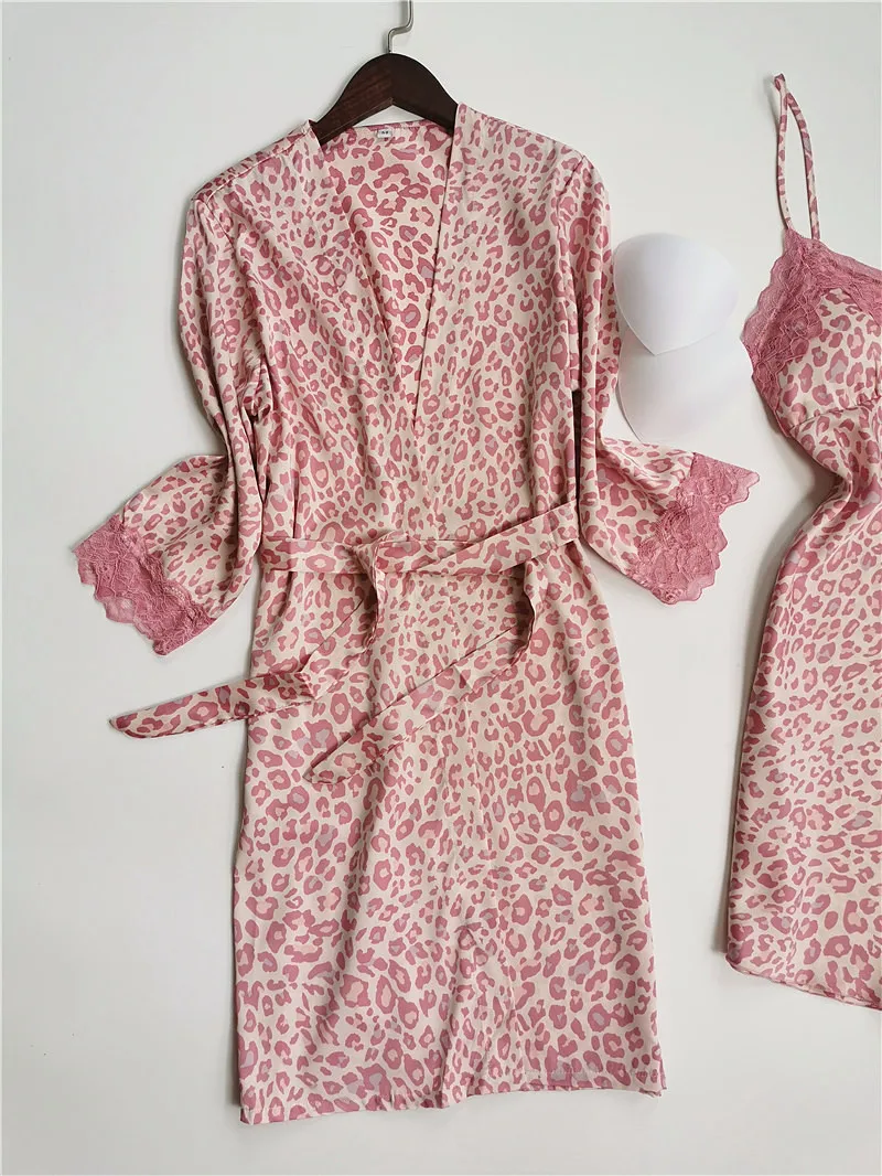 Розовый Леопардовый Атлас шелковая кружевная отделка ночная рубашка халат