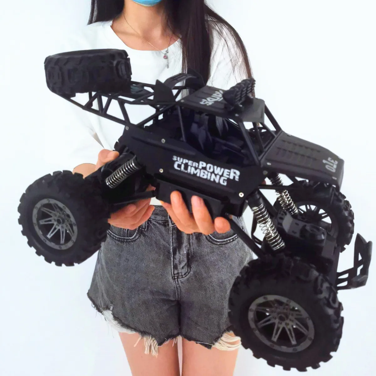 радиоуправляемый автомоби