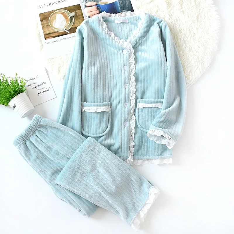 Комплект пижамный Женский кружевной цвет в ассортименте M L XL XXL 2 шт/комплект |