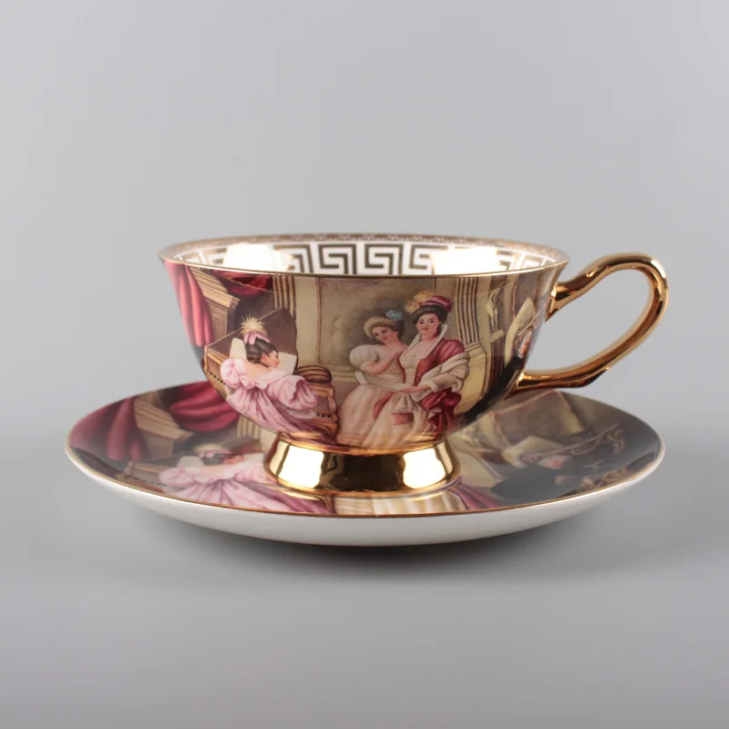 

Высокое качество костяного фарфора Кофе чашки Винтаж Керамика чашки сверху застекленный Расширенный Чай чашки и наборы блюдец роскошные п...