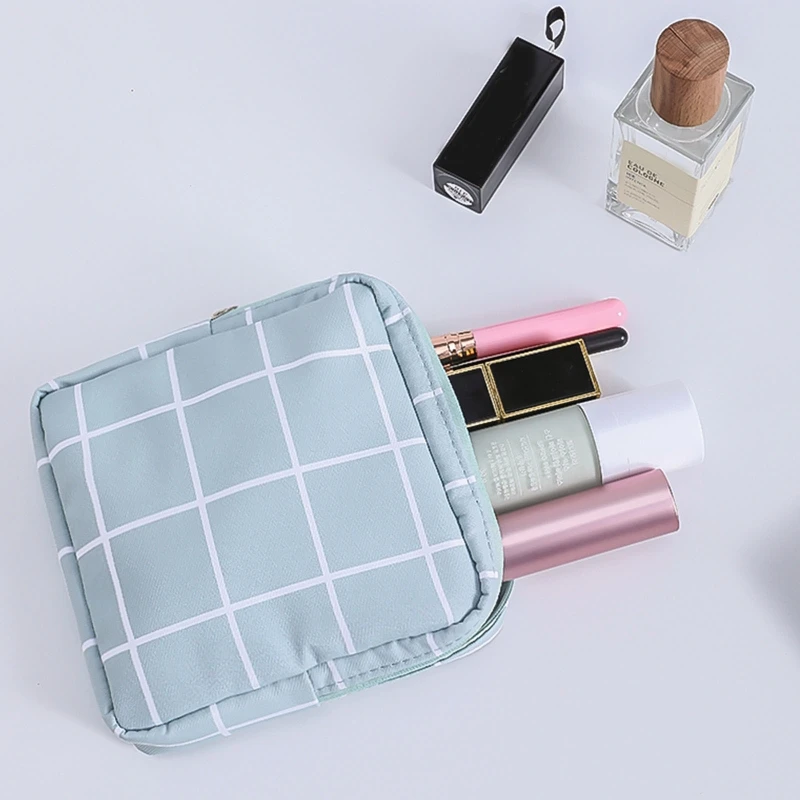 

Portable Sanitary Towel Storage Case Bag Holder Napkin Pad Organizer U2JD