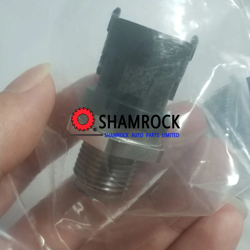 

Fuel Rail Pressure Sensor Common Regulator OEM 0281002706/0281002707 AALFA ROMEO CCHEVROLET FFIAT IIVECO MMAN OOPEL SSAAB VVOLVO