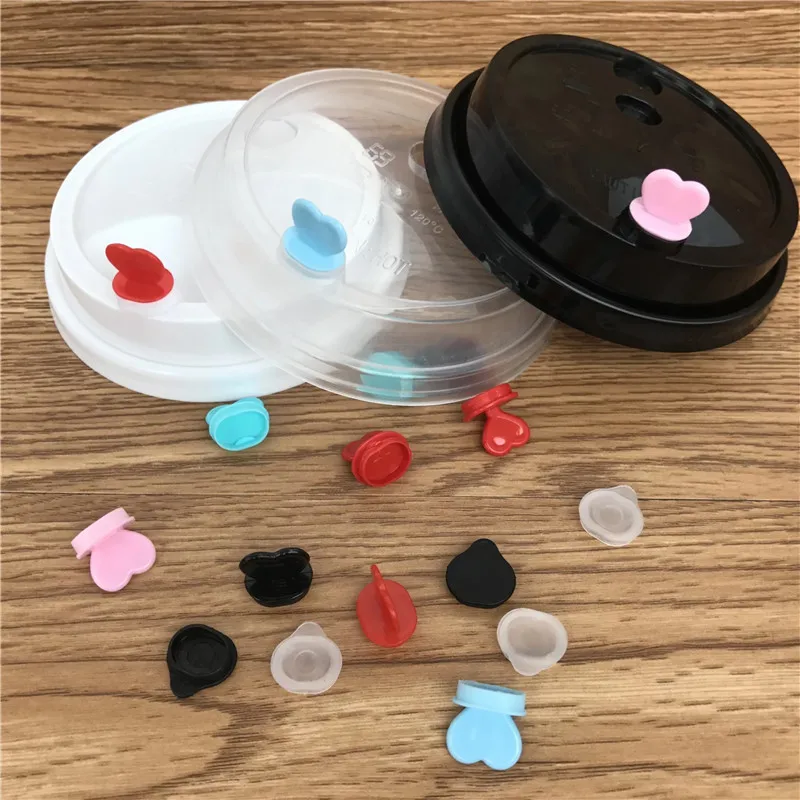 Одноразовые колпачки для кофейной чашки в форме сердца синие красные черные