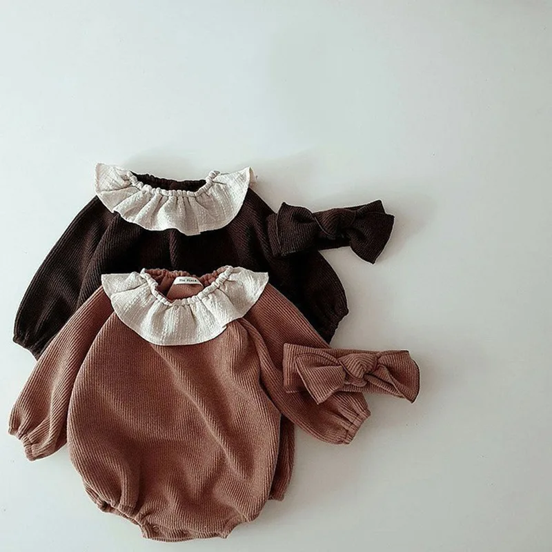 

2021 autumn new baby lotus leaf collar ha clothes climbing clothes girls' Knitted one-piece clothes lace triangle fart clothes