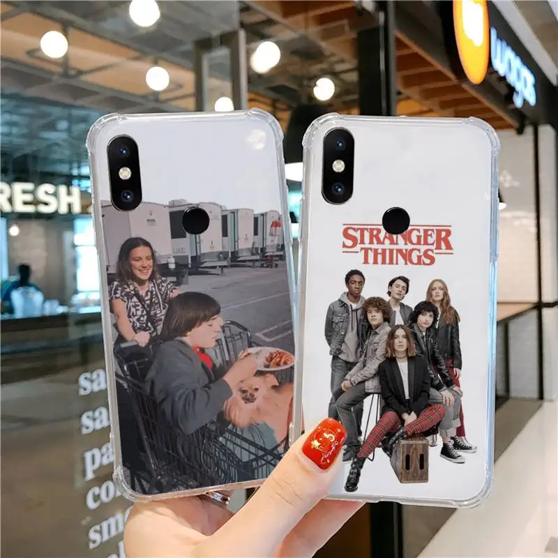 

cosas gratis Stranger things Phone Case Transparent For Xiaomi CC 9 11 MAX3 Mix3 MIX2 6X 8 5x 10S 11 10 X SE lite Pro