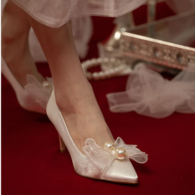 Elegant Silk Bow Pearl Women High Heels Pumps Pointed Toe Lolita Casual Wedding Bridal Shoes Romantic Zapatos De Mujer