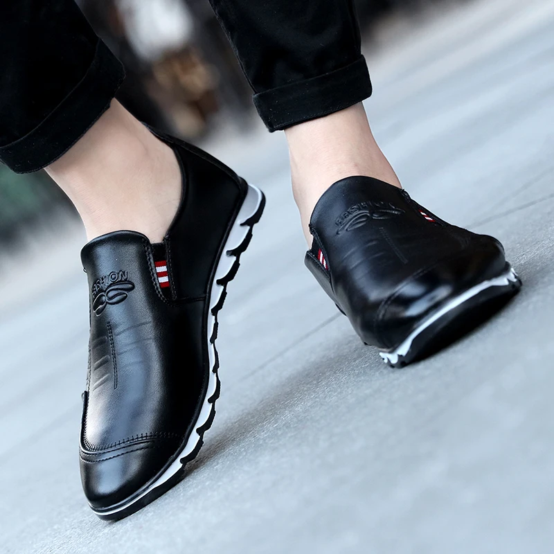 

Trend 2020 Men's Shoes Fashion Loafers For Men Lightweight Boat Shoes Casual Mens Sports Shoes Leather Sneakers chaussure homme
