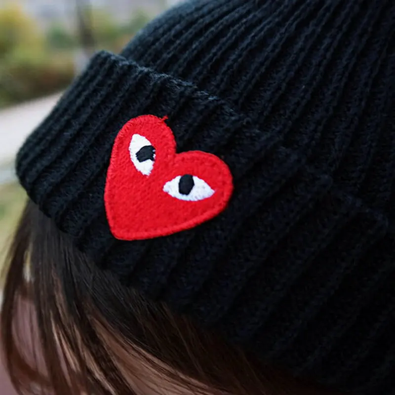 Зимние шапки для женщин Новые облегающие вязаная флуоресцентная шапка в форме