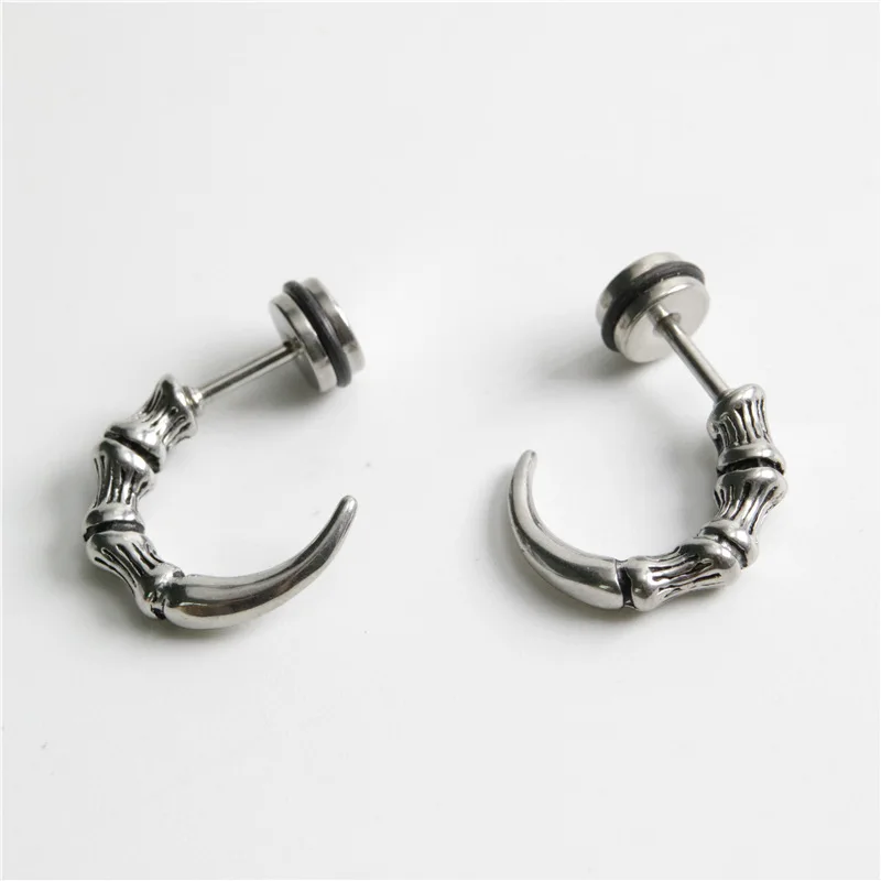 1pc Vintage Boutique Stainless Steel Eagle Claw Bone Earrings Punk Style Trend Hip Hop Men's Women's Party Jewelry |