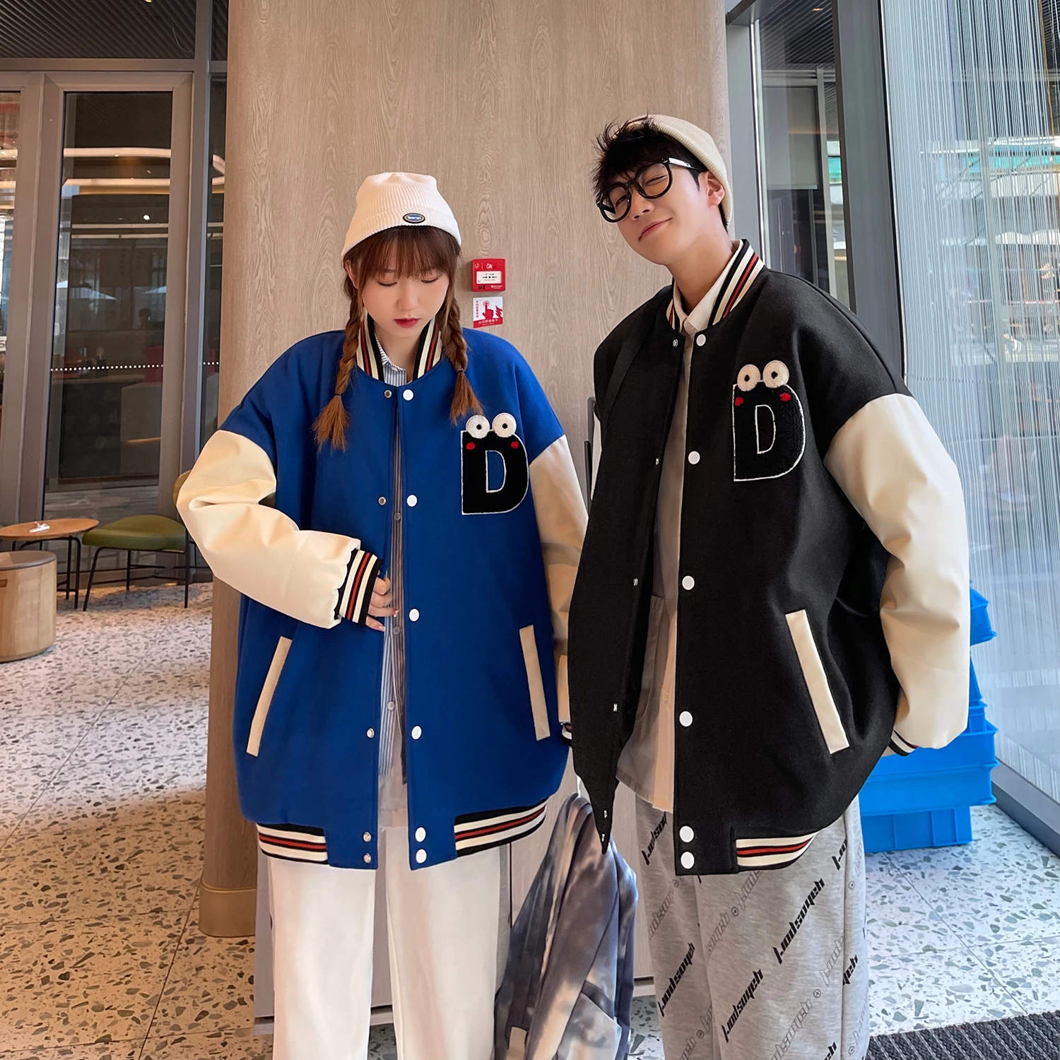 

Cute Letterman Embroidery Winter Warm Woman Varsity Jacket Patchwork Student Unisex Man Stadium Baseball Bomber Casual Street