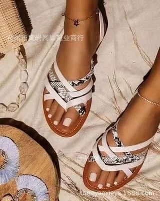 

2020 Spring Summer Women Sandals Crystal Shiny Ankle-Wrap Shoes Bordered Ladies Flat Form Sandals Outdoor Holiday Slides