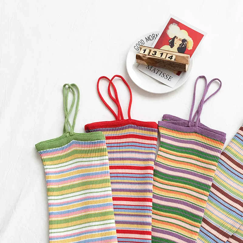 Женский короткий топ летний вязаный жилет в радужную полоску уличная безрукавка