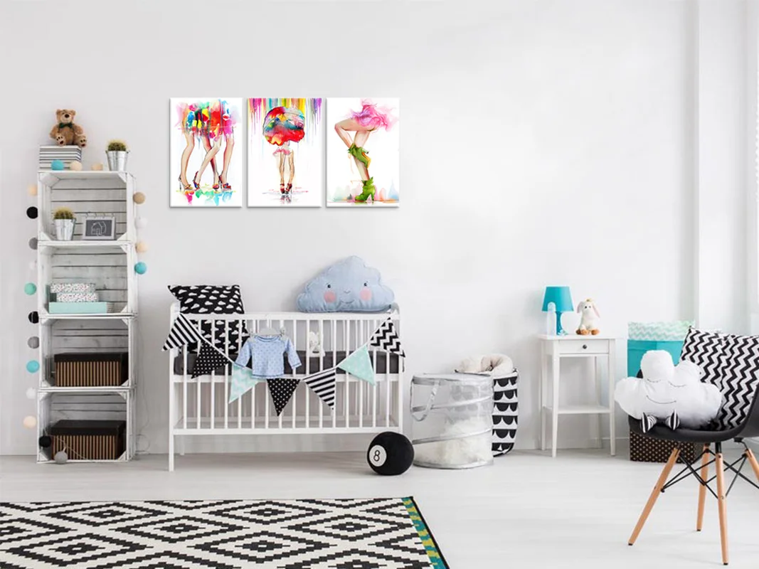 

Figure Canvas Painting Ladies Wearing High Heels Wall Art Poster 3 Pieces Beautiful Girl Oil Print Home Decor Modern Picture