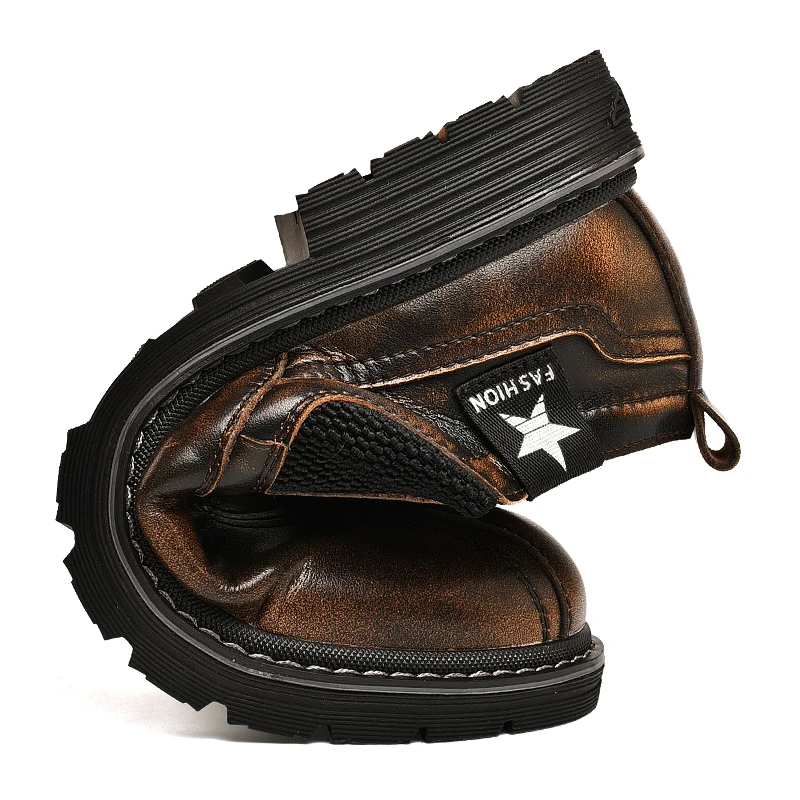 Men Loafers Leather Casual Shoes Men Moccasin Footwear Flat Peas Shoes Driving Boat Shoes Male Classical Summer%09825
