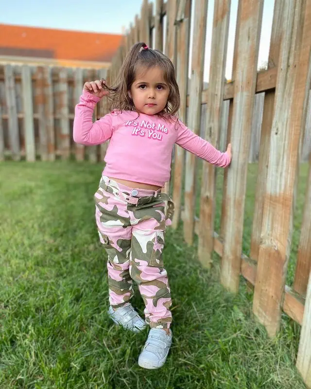 

Children's Clothing Spring Autumn Girl Suit Letter Print Blouse Pink Camouflage Trousers Two-piece Set KF1122