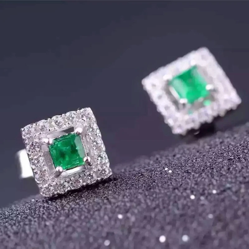 Ослепительные изумрудные серьги-гвоздики 2 мм SI класса натуральный изумруд