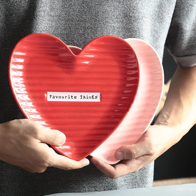 Nordic Творческий Керамика в форме сердца тарелка для закуски пластины Завтрак торт