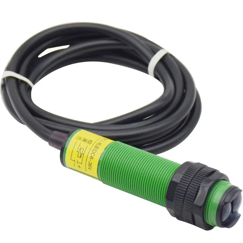 Фотоэлектрический переключатель 0-200 см (регулируемая функция обнаружения 0 см) |