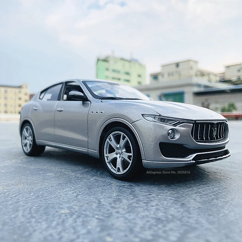 Bburago 1:24 Maserati Levante SUV статическая литье под давлением Коллекционная модель