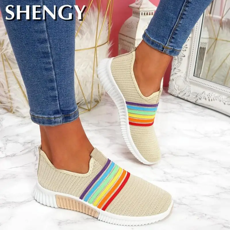 Кроссовки женские радужные модные сандалии на плоской подошве повседневная