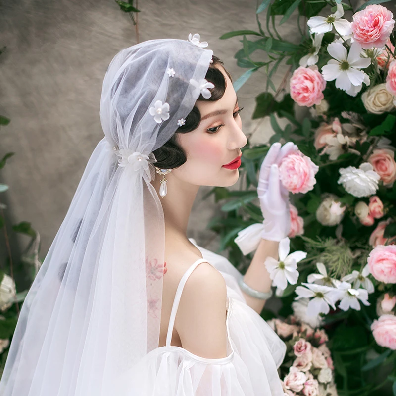 Роскошные белые тюлевой короткий Свадебный свадебная фата с блестящими