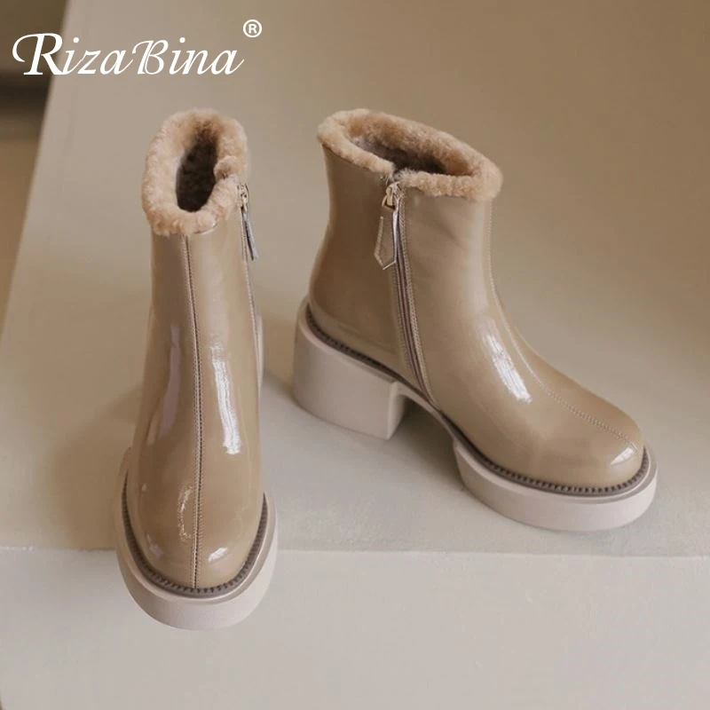 

Женские кожаные ботинки на толстом каблуке, размеры 34-39