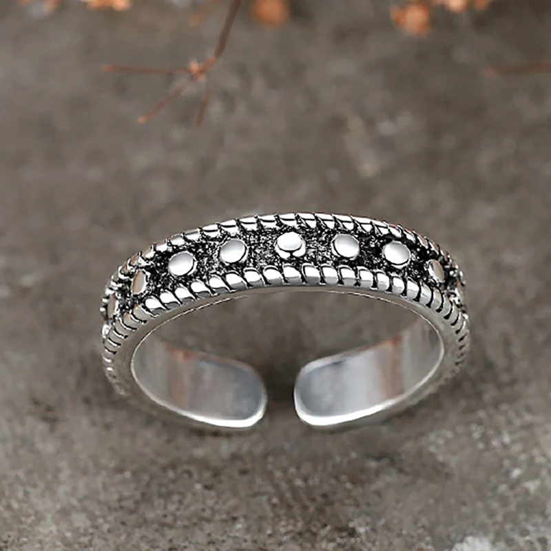 Женское Винтажное кольцо с черным ремешком и бусинами регулируемое тайское