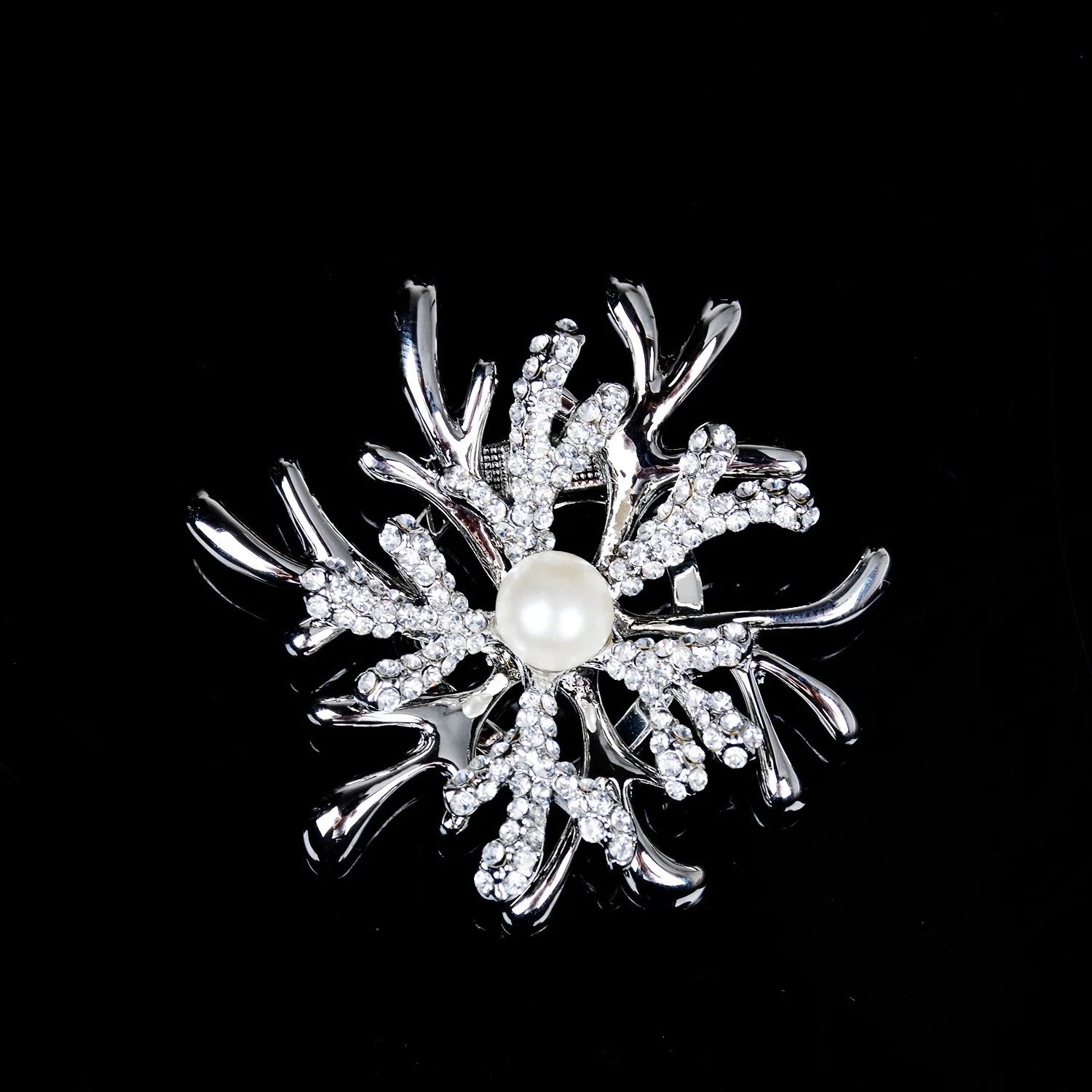

Christmas Fine Jewelry Brooches for Women 925 Silver Party Luxury Brooch pearl Jewelry Snowflake Christmas Party Brooches Unisex