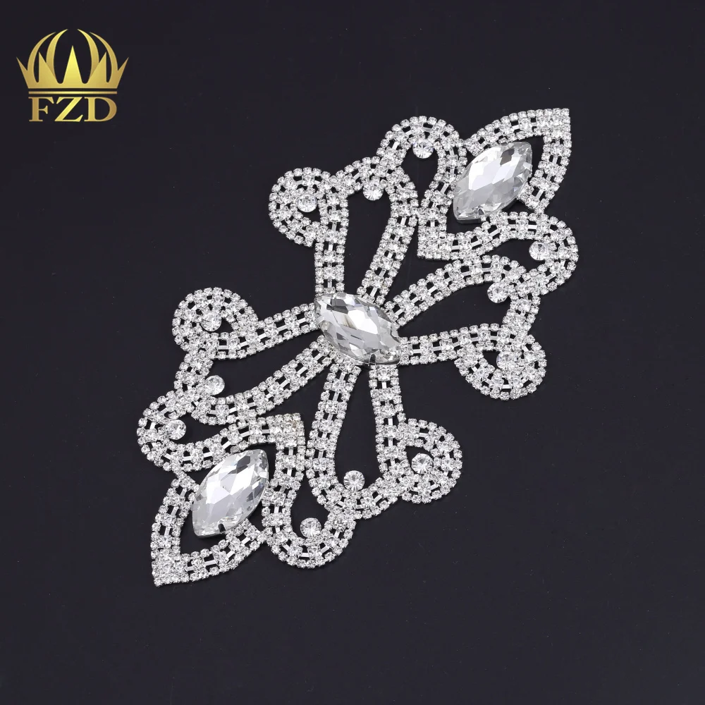 Wholesale 30 Pieces 19*10cm Metal Rhinestones metal trims clear rhinestone applique bridal hair dancing dress hat sewing | Дом и сад