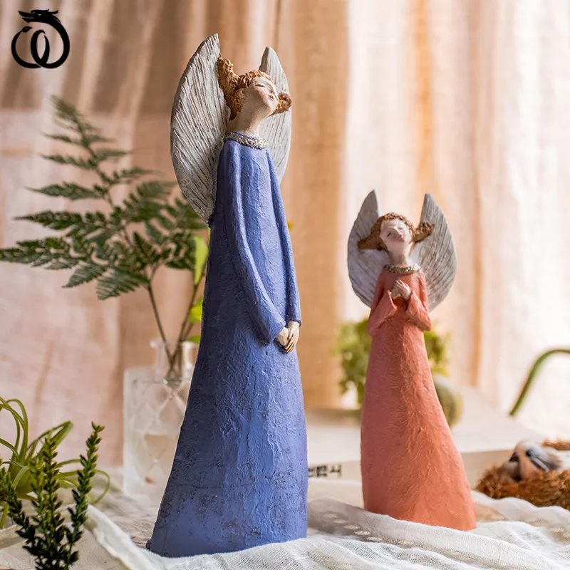 

WU CHEN LONG Nordic Venus Wing Character Art Sculpture Abstract Angel Statue Figurines Resin Crafts Show Window Decoration R6043