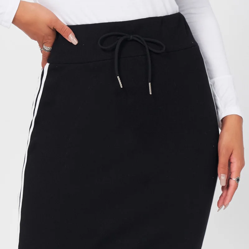 

New Summer Women's Elastic Black Skirt Drawstring Webbing Knitted Striped Long Casual Sexy All-Match Bag Hip Calf Skirt