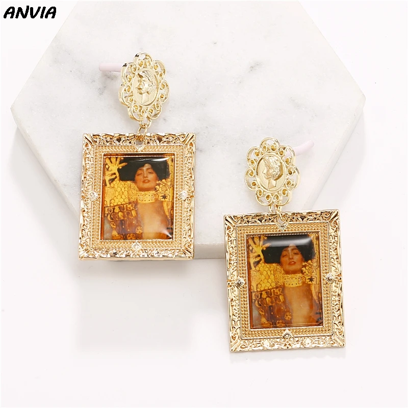 

Classical klimt Oil Painting Art Earrings Nobel The Kiss Golden Drop Dangle Earrings For Women Vintage Accessories Luxury Gifts