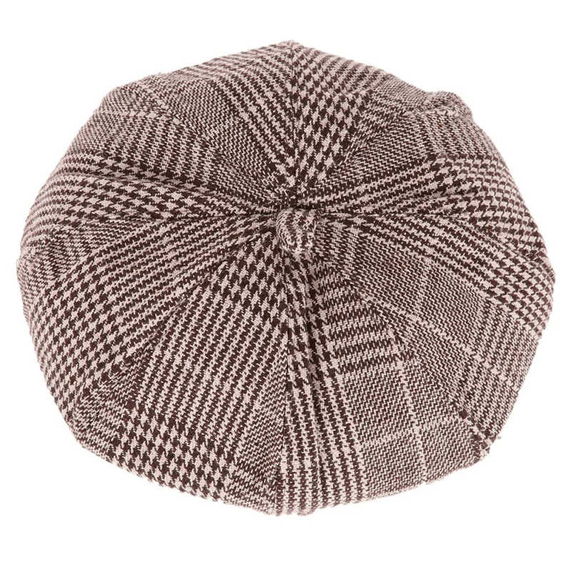 Дамская шапка для улицы на осень и зиму кофейного цвета Красивая клетчатая