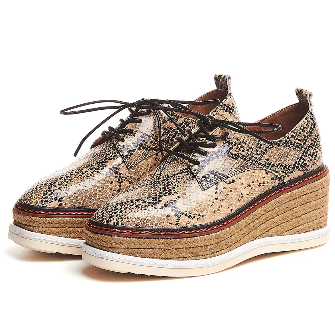 Женская обувь из натуральной кожи со змеиным узором Туфли оксфорды на танкетке