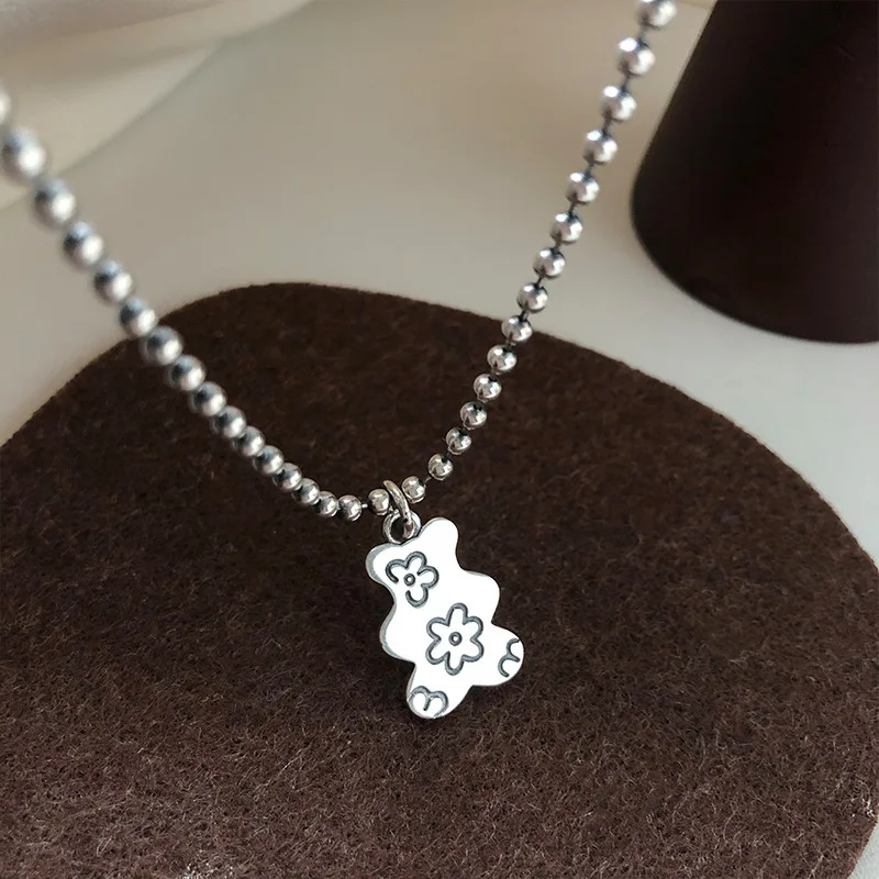 

Vintage Silver Color Biscuit Bear Pendant Necklace Punk Hip Hop Bead Chain Necklace for Women Girl Jewelry Gifts Accessories