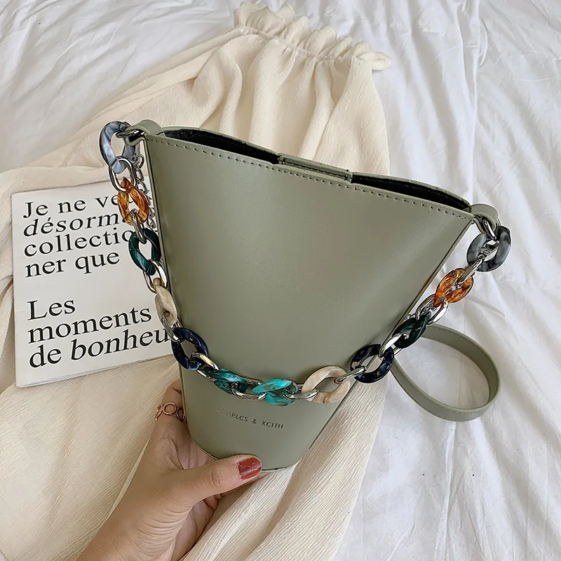 Fashion Acrylic Chain Buckets Bag Designer Women Handbags Luxury Pu Letaher Shoulder Crossbody Bag Casual Totes Small Purse Sac - Цвет: green