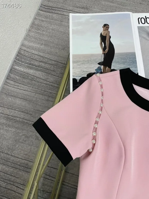 

2021 spring and summer fragrance elegant contrast round neck heavy industry beading careful machine hollow slim dress