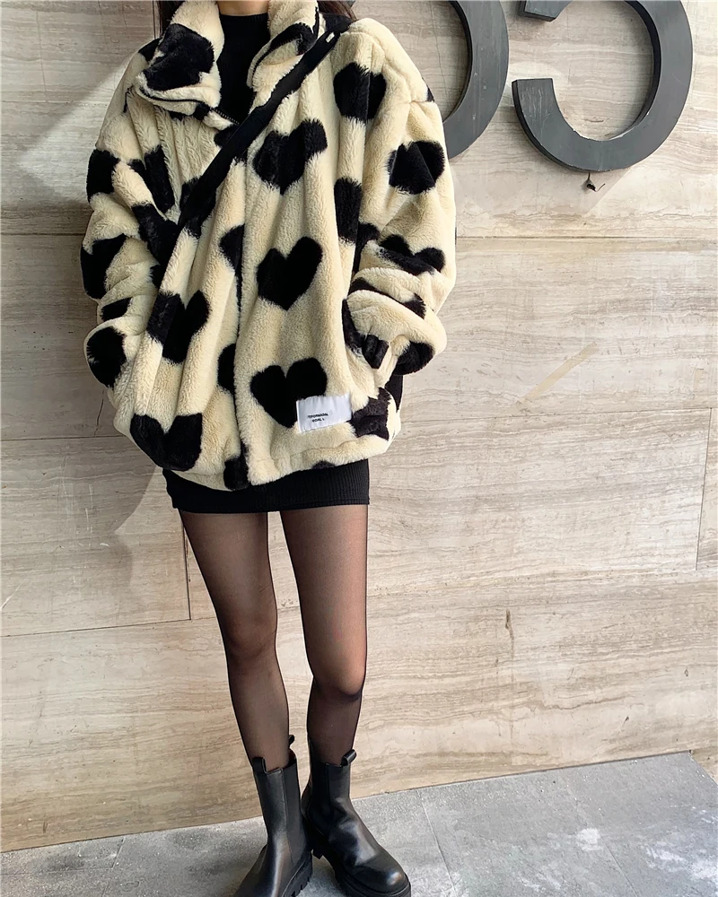 PERHAPS U Women Beige Faux Fur Coat Outwear Button Warm Thick Turn Down Collar Pocket Heart C0534