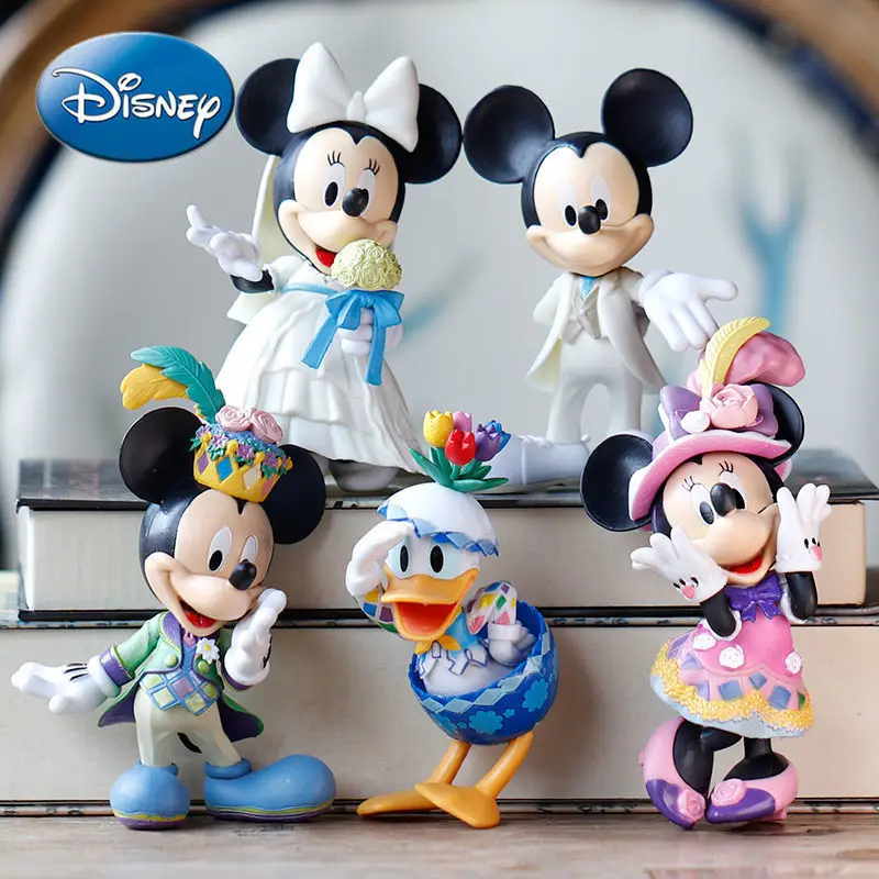

Disney Mickey Mouse Minnie Cute Cartoon White Wedding Car Decoration Wedding Shoe Box Doll Ornament Model Car Decoration